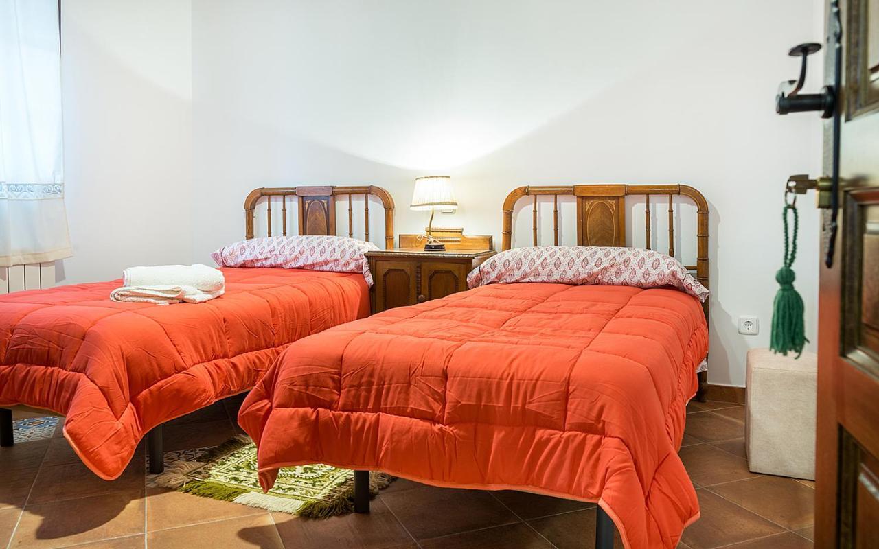 Casa Rural Las Abubillas Mirabueno ภายนอก รูปภาพ
