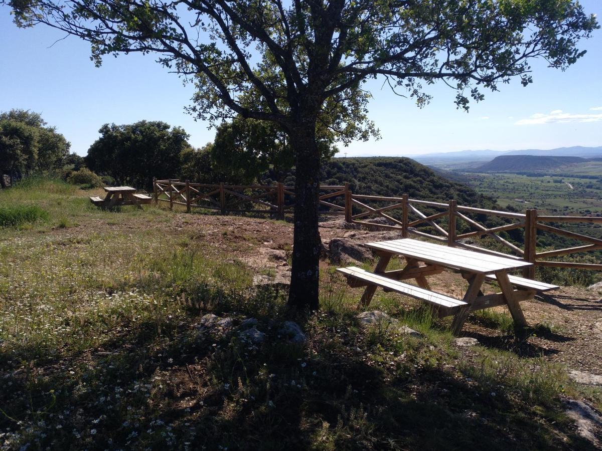 Casa Rural Las Abubillas Mirabueno ภายนอก รูปภาพ