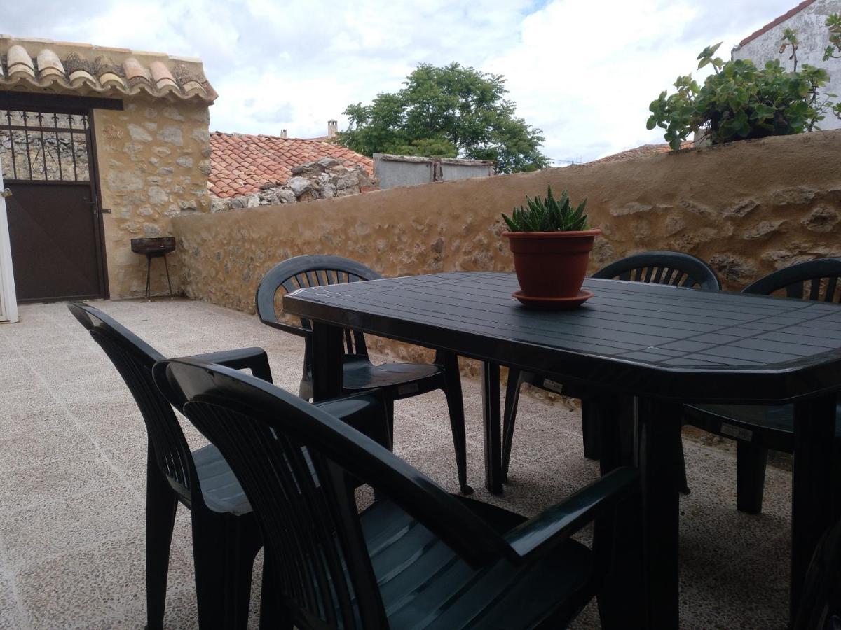 Casa Rural Las Abubillas Mirabueno ภายนอก รูปภาพ